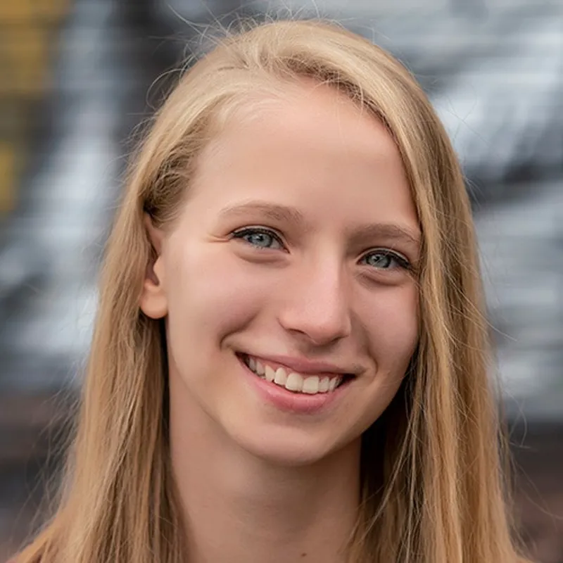 Madelyn Oemig, CFP®